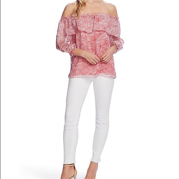 Vince Camuto Off Shoulder Top NWT! - Picture 1 of 9